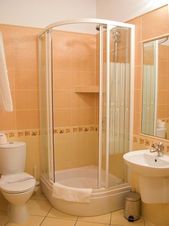 Hotel Jankow Żary Zimmer foto